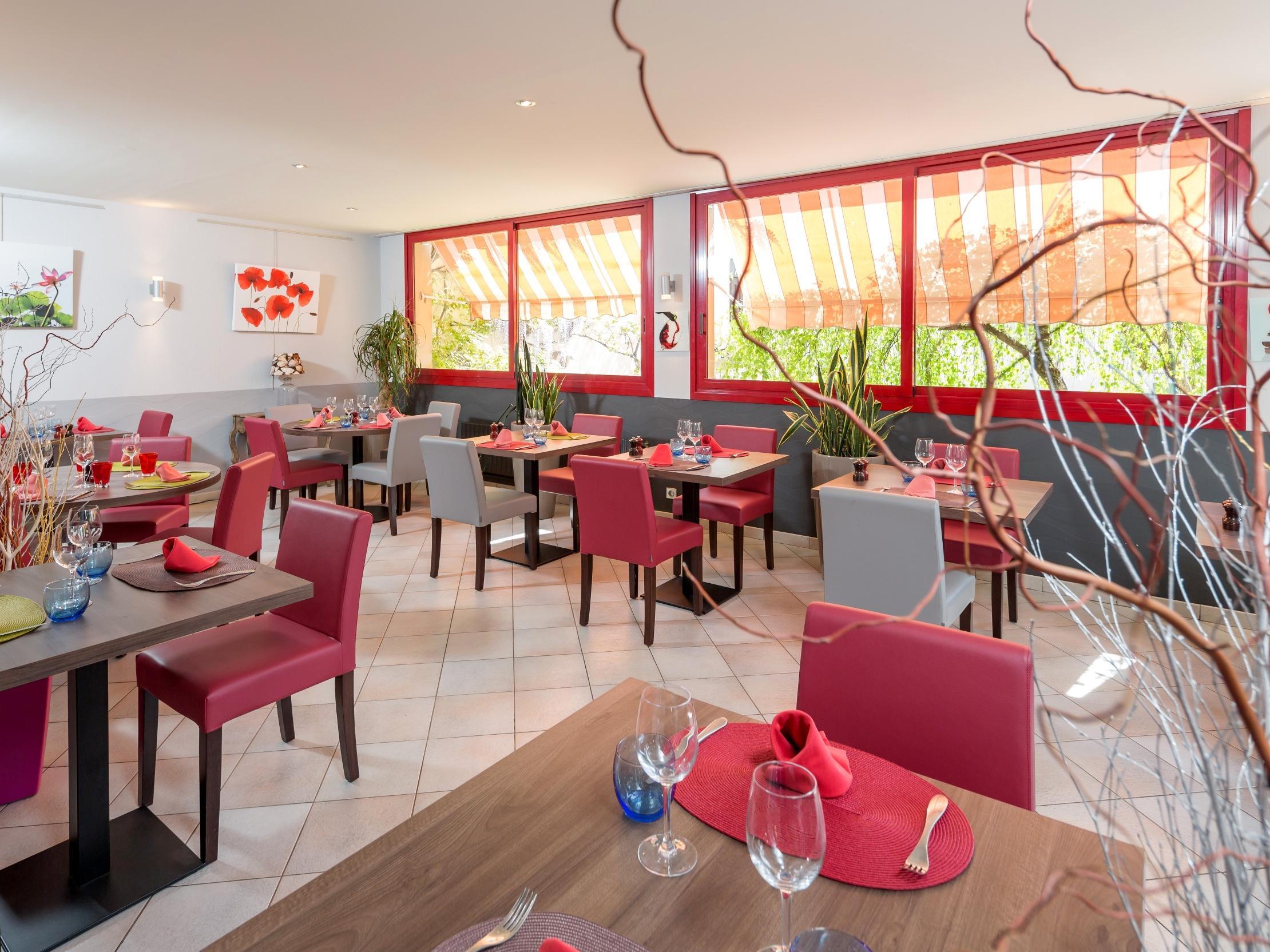 La Terrasse Fleurie, Logis, Hotel Et Restaurant Divonne-les-Bains Exteriér fotografie