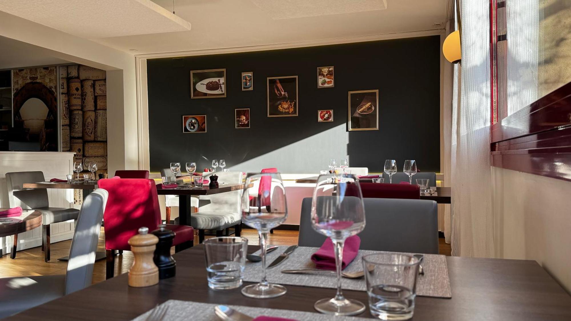 La Terrasse Fleurie, Logis, Hotel Et Restaurant Divonne-les-Bains Exteriér fotografie